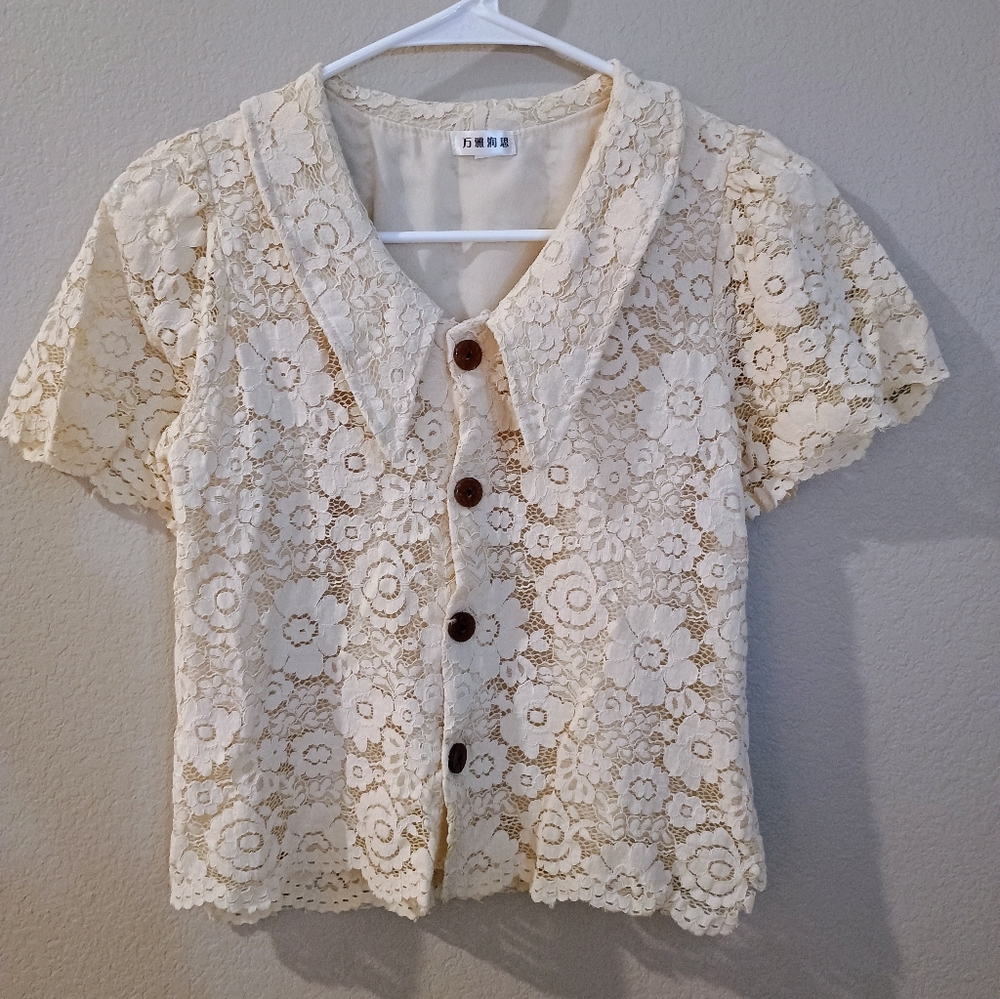 Wanyarunsi Women's Cream Lace Button Front Top Short Sleeve S Coquette Preppy
